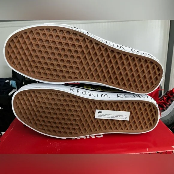 RARE Shoes Vans x House of Terror The Shining Sk8-Hi Horror Movie Sneakers NEW - Picture 16 of 16